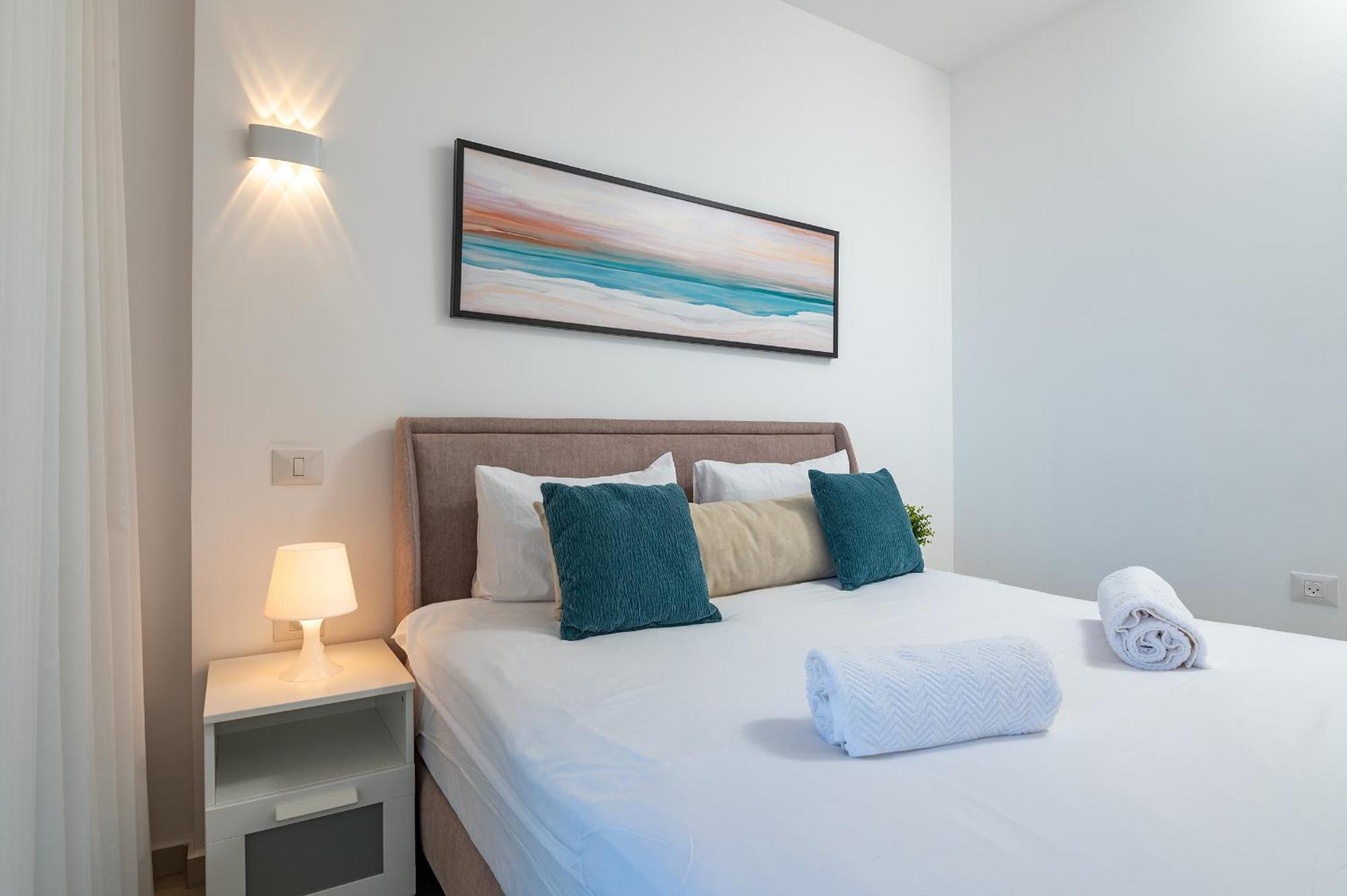 Hi-Yam Seaview Apartments & Suites - יש ממ"ד バト・ヤム 部屋 写真