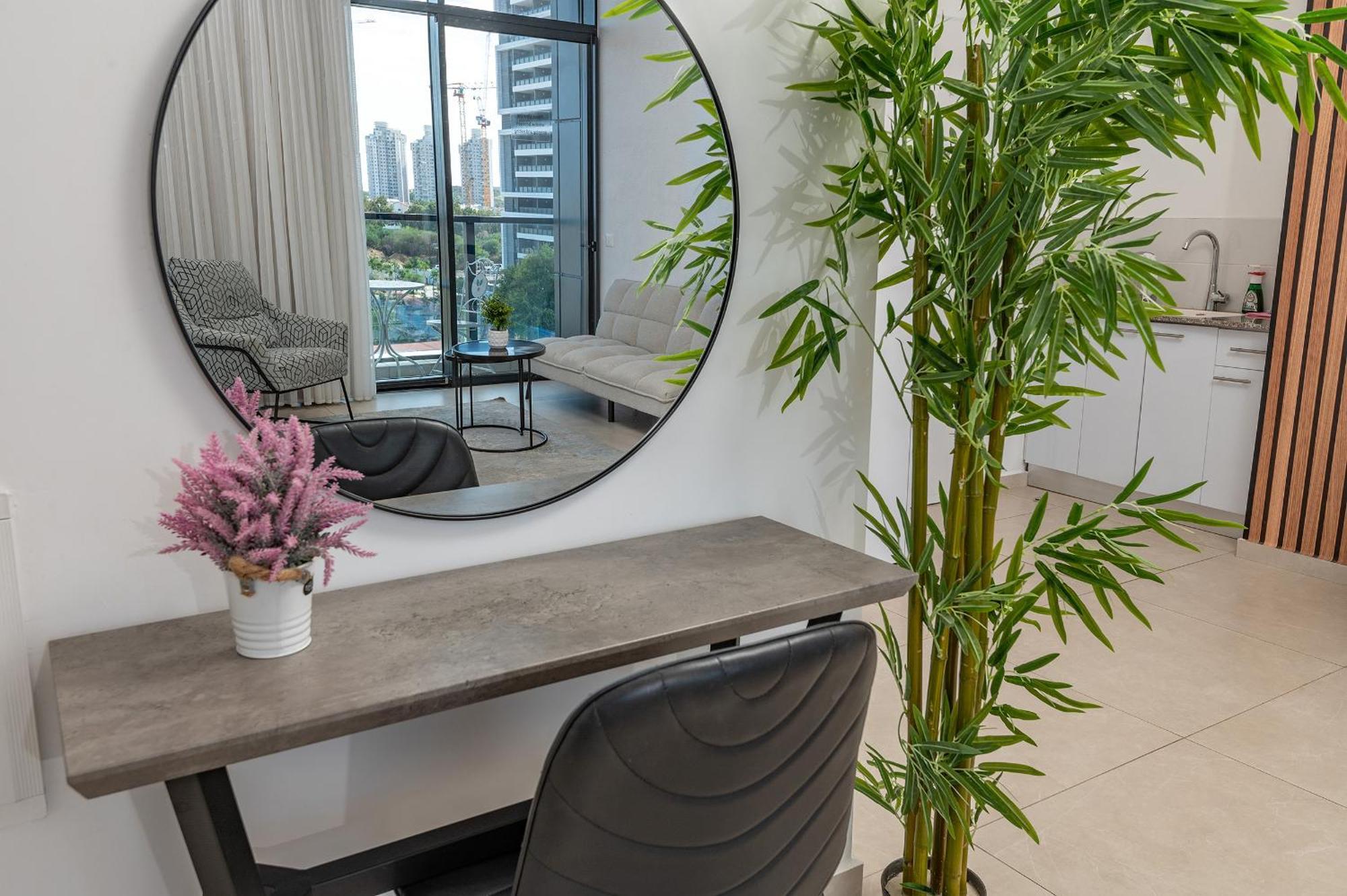 Hi-Yam Seaview Apartments & Suites - יש ממ"ד バト・ヤム 部屋 写真