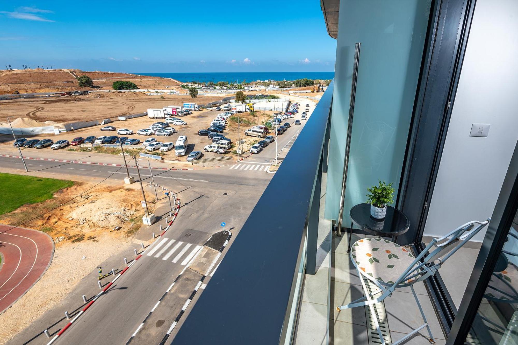 Hi-Yam Seaview Apartments & Suites - יש ממ"ד バト・ヤム 部屋 写真
